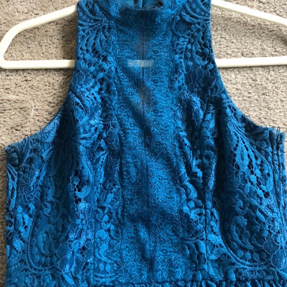 Eyelash blue lace dress - Picture 2 of 4